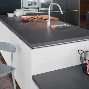Plan de travail stratifié Oxid - L180xP62cm - Ep 2,8cm KAINDL Offre Spéciale