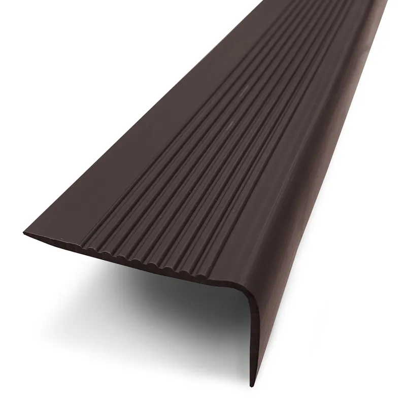 Nouveauté Nez de marche à coller PVC marron ép. 44 mm long. 170 cm GERFLOR