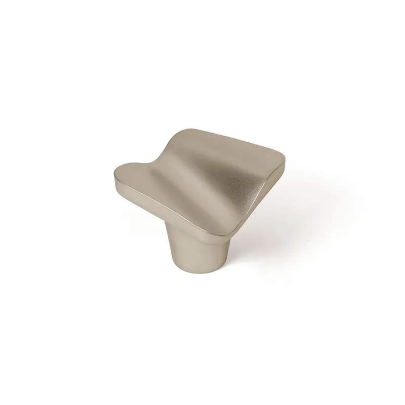 Retour Gratuit Bouton de meuble vague nickel mat 32 x 32 mm REI