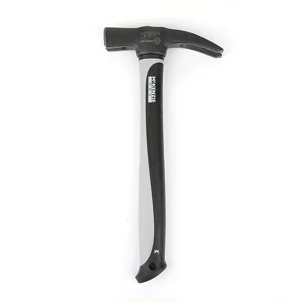 Marteau coffreur Graphite - 700g MC KENZIE Commander Maintenant